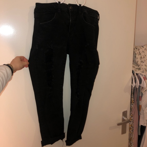 American Eagle Outfitters Denim - Black distressed American Eagle jeans